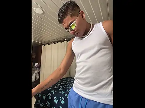 Mike and Rayan online show from 12/02/25, 02:17