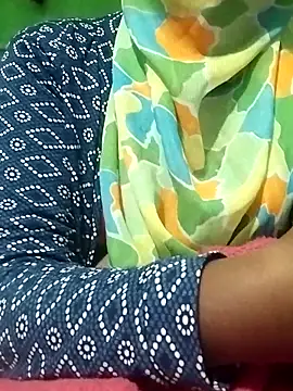 Hott minesh online show from 11/16/25, 01:22