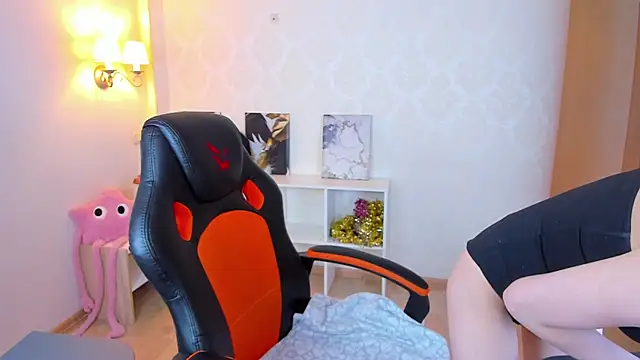 Twin kies online show from 02/10/26, 06:23