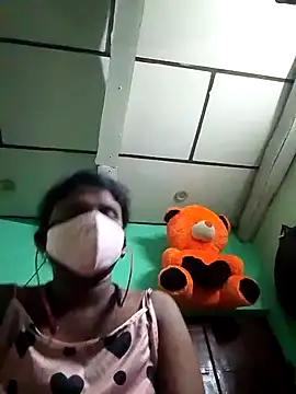 Couple1114 online show from 11/10/25, 08:13