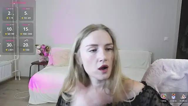 Snapshot of olliebells chatting on 11/07/25, 05:29 olliebells online show from 11/07/25, 05:29