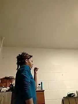 SITHANDRAH online show from 11/18/25, 09:25