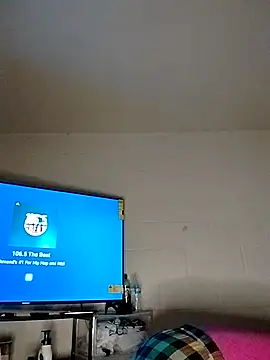 SITHANDRAH online show from 12/15/25, 11:03