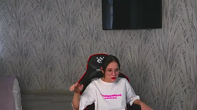 MargMelson online show from 12/21/25, 05:36