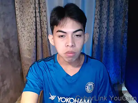 Urhotsilverboy online show from 02/20/26, 08:16