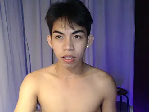 Urhotsilverboy online show from 03/09/26, 05:06