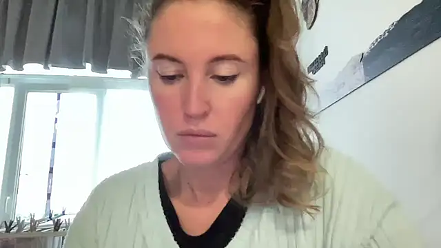 Ameli8 online show from 12/20/25, 12:12