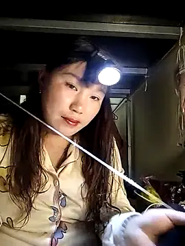 Helen kelly online show from 12/05/25, 10:57