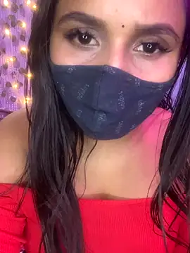 mystic girl online show from 11/12/25, 11:43