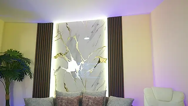 TessaaFox online show from 11/27/25, 11:34