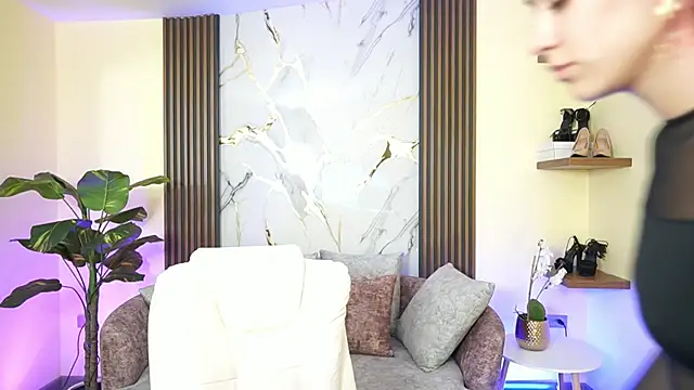 TessaaFox online show from 01/07/26, 11:45