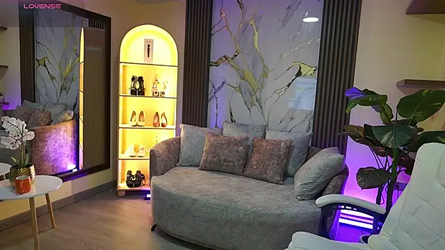 TessaaFox online show from 02/20/26, 11:43