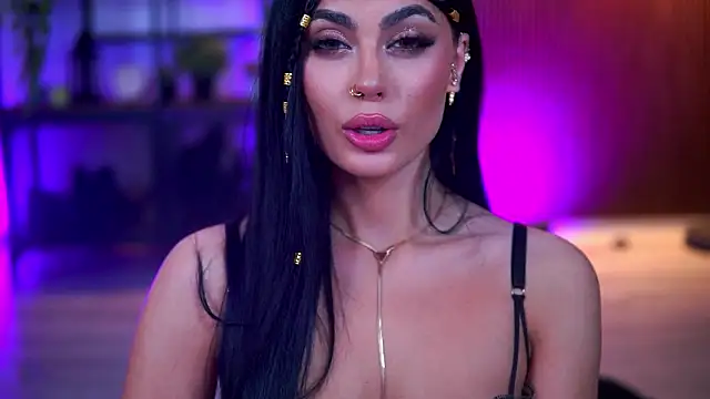 RavennaDArcy online show from 02/17/26, 07:42