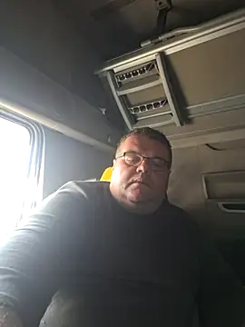 Snapshot of Grase44 chatting on 03/06/26, 01:29 Grase44 online show from 03/06/26, 01:29