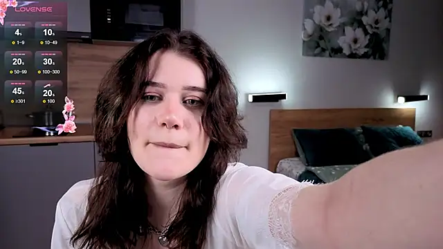 eshleeygreen online show from 11/15/25, 02:02