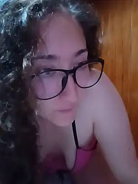 Snapshot of _sweetdelight_ chatting on 06/02/26, 04:14 sweetdelight online show from 06/02/26, 04:14