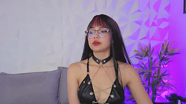  ViolletteNoir  online show from 12/13/25, 08:14