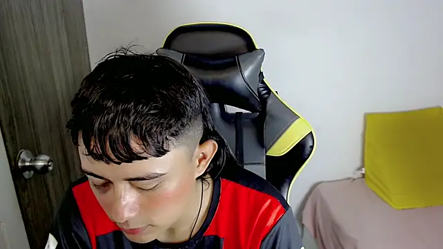 Tatann 18 online show from 11/11/25, 08:53