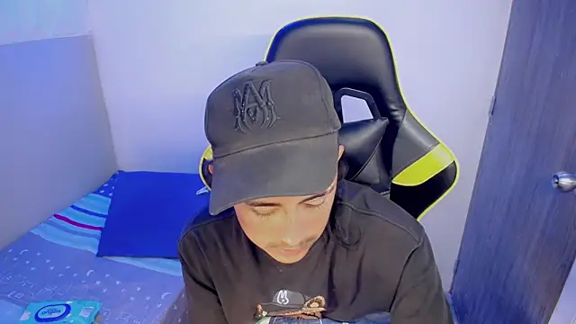 Tatann 18 online show from 03/06/26, 10:06