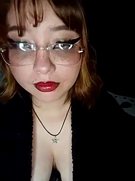 Snapshot of Michi_sauria1 chatting on 01/06/26, 01:04 Michi sauria1 online show from 01/06/26, 01:04