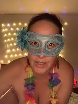 Snapshot of massagistahotbrunette chatting on 06/10/26, 09:35 massagistahotbrunette online show from 06/10/26, 09:35