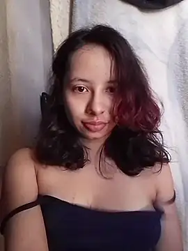 kiaralenon online show from 11/06/25, 02:40