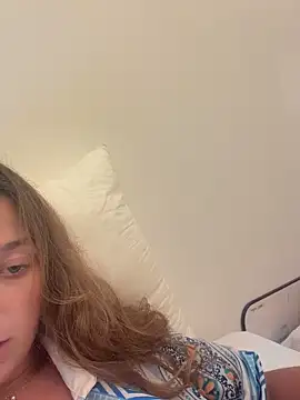 lounaaxangel online show from 04/11/26, 07:18