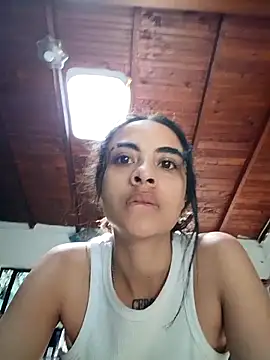 Snapshot of lilyAngel444 chatting on 11/09/25, 05:22 lilyAngel444 online show from 11/09/25, 05:22