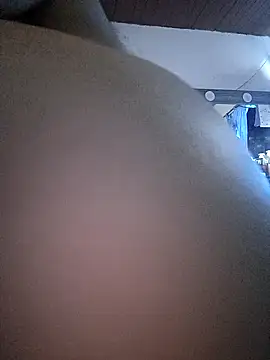 Lunaescarlataa online show from 11/08/25, 07:56