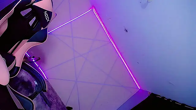 Alisson hot   online show from 11/06/25, 05:52