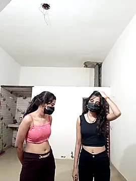 Hot komall online show from 03/17/26, 12:59