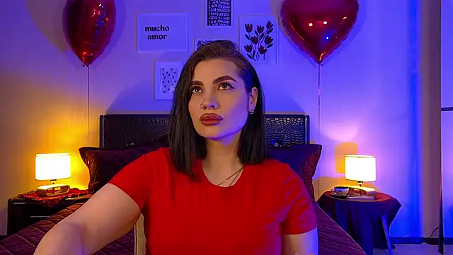 Snapshot of AdrianaTorres chatting on 02/09/26, 06:12 AdrianaTorres online show from 02/09/26, 06:12