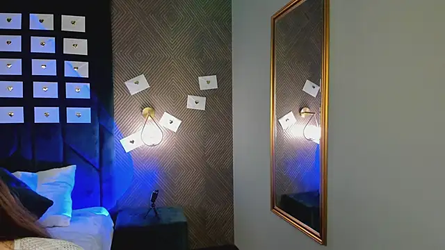 moon sanny online show from 04/05/26, 01:03