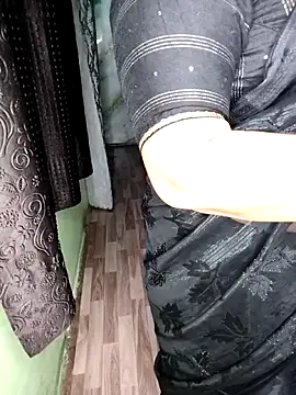 indian Teena Bhabhi online show from 12/15/25, 07:56