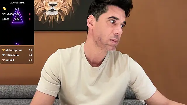 Snapshot of marcoo_x chatting on 11/15/25, 02:31 marcoo x online show from 11/15/25, 02:31