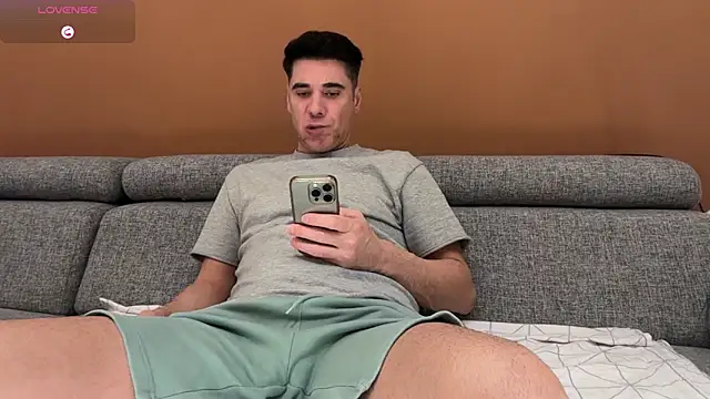 Snapshot of marcoo_x chatting on 11/29/25, 05:27 marcoo x online show from 11/29/25, 05:27