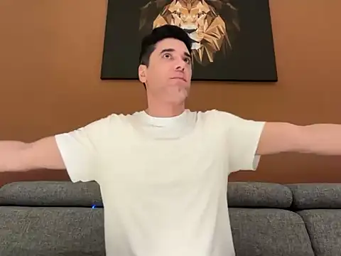 Snapshot of marcoo_x chatting on 02/23/26, 08:06 marcoo x online show from 02/23/26, 08:06