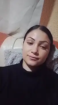 Snapshot of MariaGabriela12 chatting on 11/17/25, 12:33 MariaGabriela12 online show from 11/17/25, 12:33