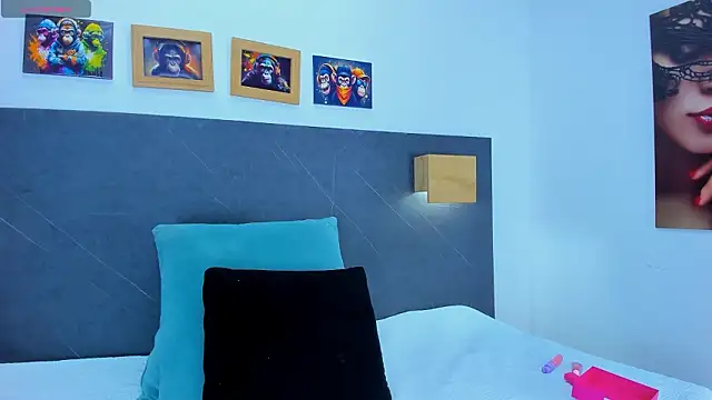 Andhrea Vale online show from 03/31/26, 12:27