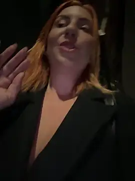 Snapshot of pervimilf chatting on 06/17/26, 10:21 pervimilf online show from 06/17/26, 10:21