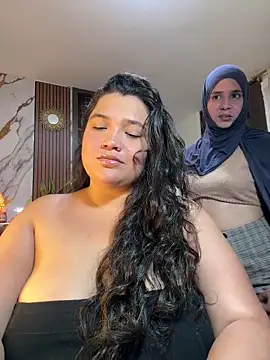 sweetmuslim01 online show from 04/18/26, 03:32