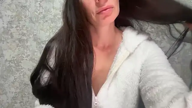 Angelinaa19 online show from 04/22/26, 07:37