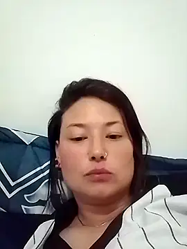 liliana ra online show from 11/11/25, 12:05