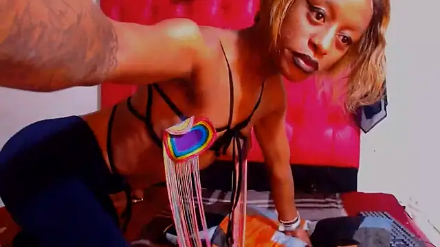 Nikistickyxx25 online show from 05/22/26, 06:35
