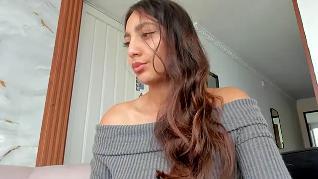 Snapshot of LilyGarcia chatting on 06/16/26, 07:16 LilyGarcia online show from 06/16/26, 07:16