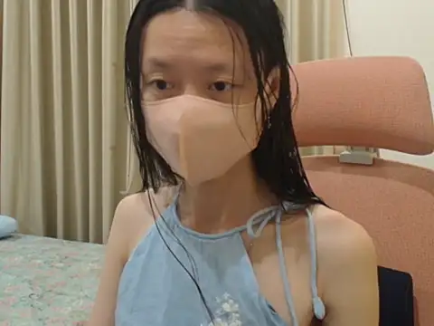 Lil-Cherries online show from 03/06/26, 05:42