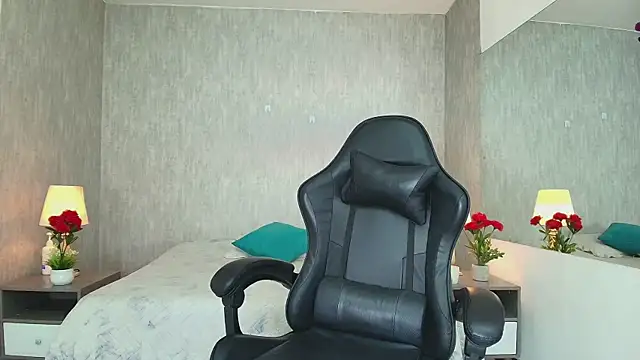 MeganDiamont FG online show from 04/14/26, 07:31