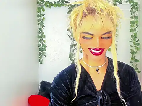 Snapshot of Sofia-hot_ chatting on 11/09/25, 01:37 Sofia-hot online show from 11/09/25, 01:37