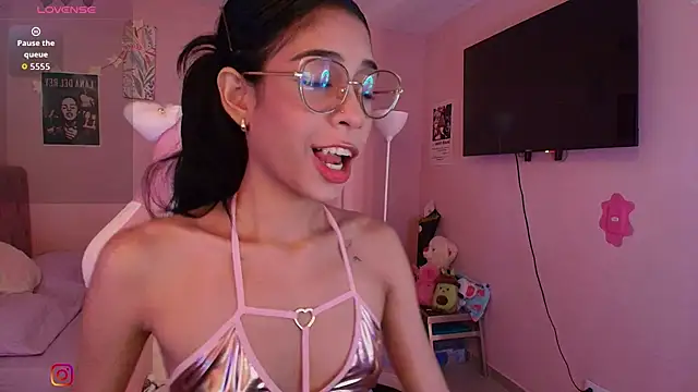 Snapshot of TOOKIOG_ chatting on 07/22/26, 05:16 TOOKIOG online show from 07/22/26, 05:16