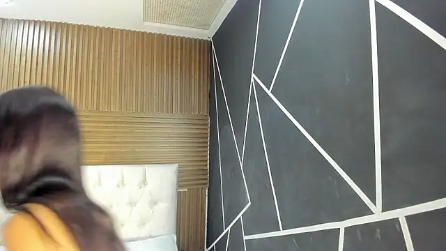 ZarinaWynne online show from 03/24/26, 01:16